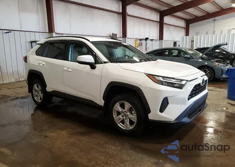 2022 Toyota Rav4 Xle из США, поврежденный, VIN 2T3P1RFV6NW261574